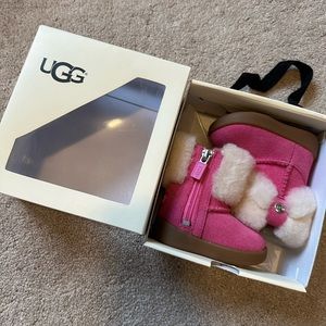 Size 0/1 - Uggs